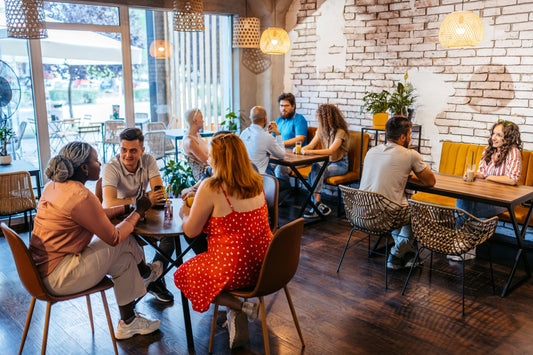 Sleek 27"W Stainless Steel Freezer: Efficient Fan-Cooled Pick for Busy Businesse